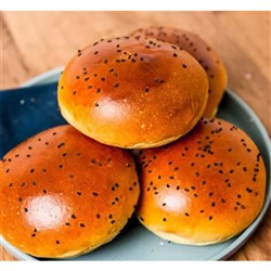 Potato Bun/Black Sesame Top (52) 