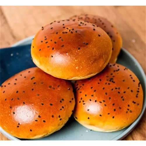 Potato Bun/Black Sesame Top (52) 